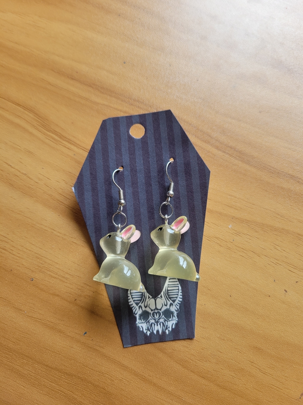 💀NEW💀 Hand Crafted Yellow and Pink Bunny Drop Earrings